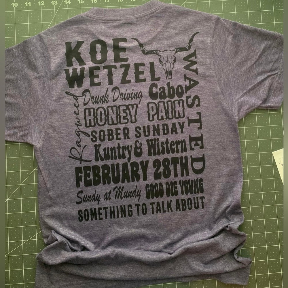 Koe Wetzel tee